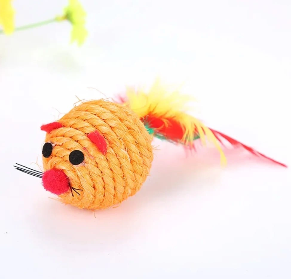 [25305 25303 25308] JUGUETE GATO / PELOTA CON PLUMA SISAL FORMA RATA