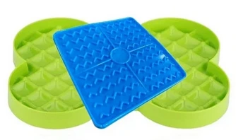 [0321] PACK 2 EN 1 HUESO INTERACTIVO + MANTA LAMEDOR COME LENTO