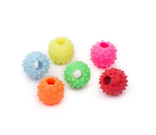 PELOTA MACIZA MINI CON PUAS Y AGUJERO PP